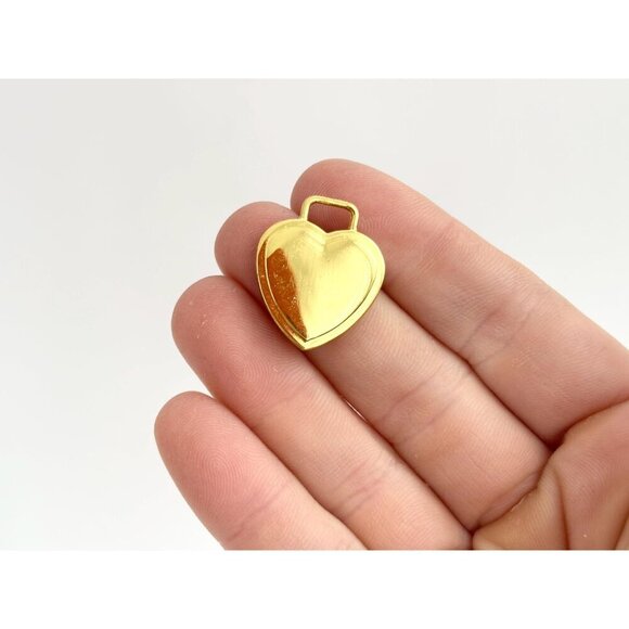 Gold T Minimalist Heart Vintage Love Pendant | Charm | Trinket - "EL" Carved - Picture 4 of 10